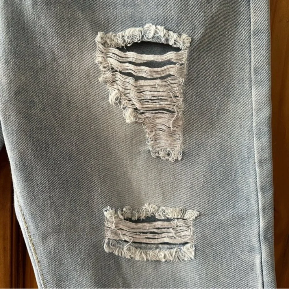 NWT NXH Distressed Denim Bermuda Shorts - Size XL